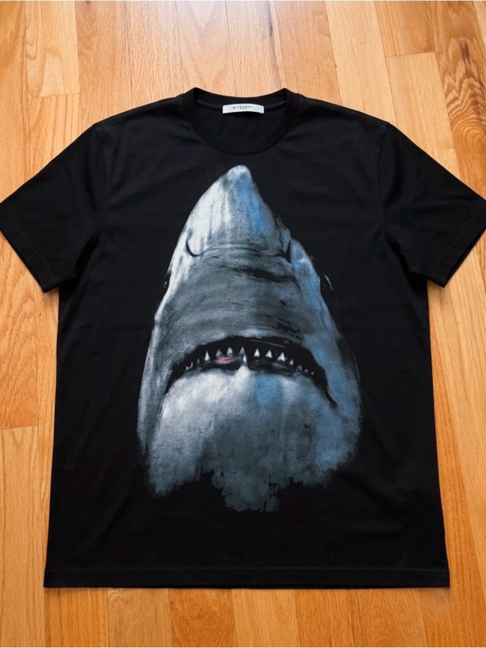 Givenchy Jaws Graphic Tshirt